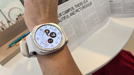 Samsung Galaxy Watch Ultra menjadi lini arloji pintar premium pertama Samsung