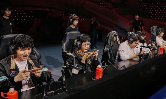 Turnamen Esports untuk Pelajar dan Mahasiswa yang Menarik