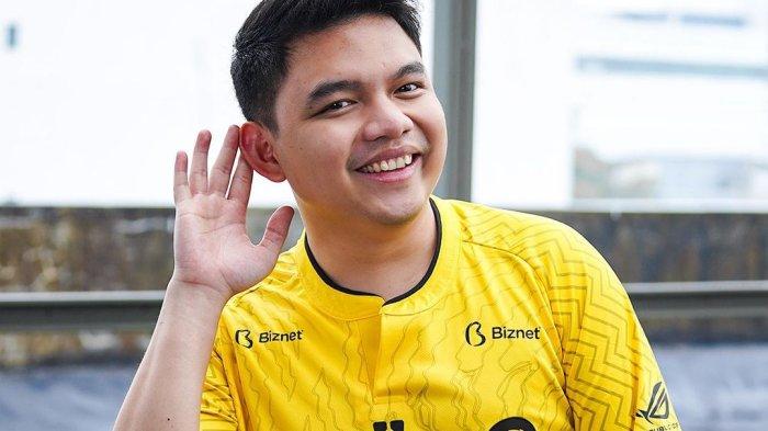 Coach BON CHAN sebut patch MLBB terbaru berikan buff untuk ONIC Esports ... Kiboy Sebut Coach Yeb Suka Patch Terbaru Mobile Legends