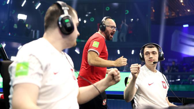 FIFAe World Cup 2025 Cetak Dua Juara Dunia Baru Thailand dan Polandia Angkat Trofi