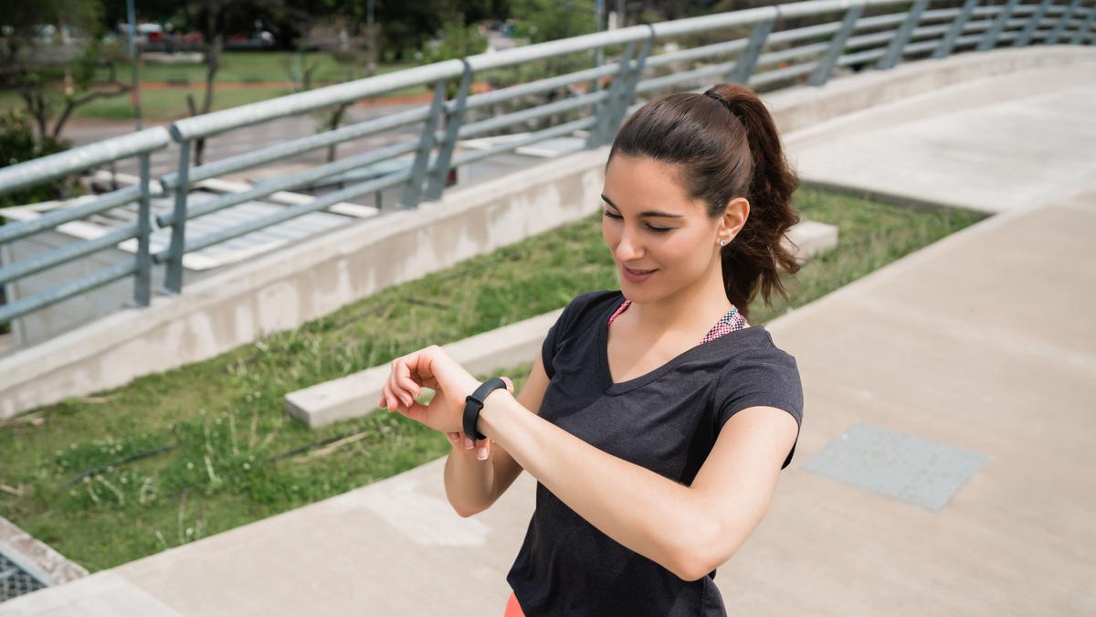 5 Smartwatch Terjangkau untuk Teman Lari dengan Fitur Lengkap di 2025