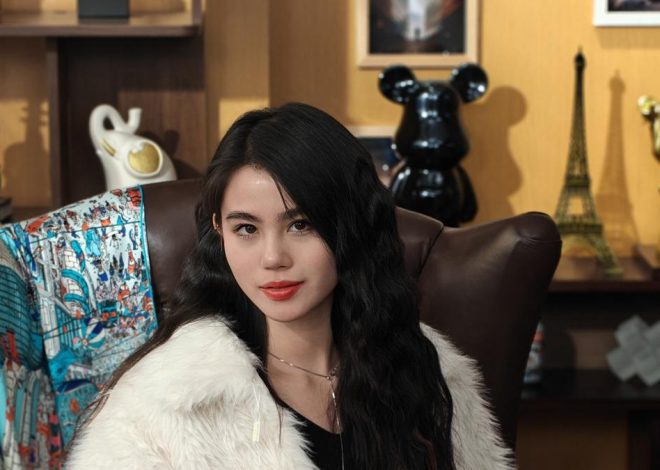 Meneliti Teknologi LumaColor Realme 16 Pro+ 5G di Dalam AI Image Lab Shenzhen