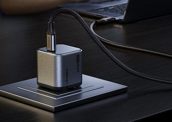 Charger Saku Ini Dapat Mengisi Baterai Laptop dalam Waktu Singkat